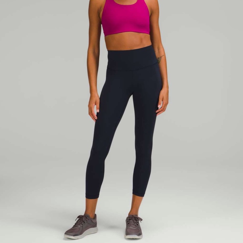 LULULEMON navy Wunder Train High-Rise Tight 25" - Picture 3 of 8